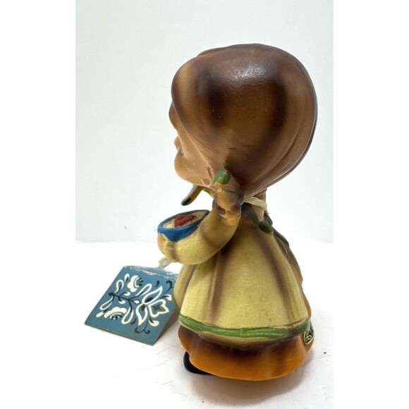 Josef Originals VTG Wee Folks Elf Girl Holding bowl of food Ceramic Figurine - Picture 5 of 11